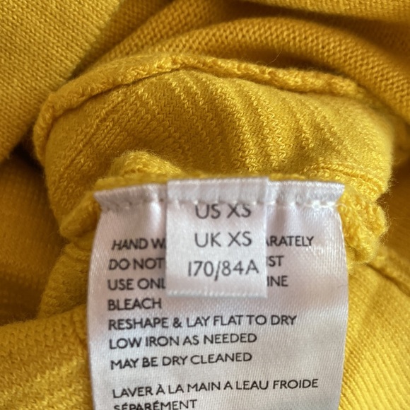 Free People Beach golden yellow sweater. Size XS/ T/P - Picture 11 of 12